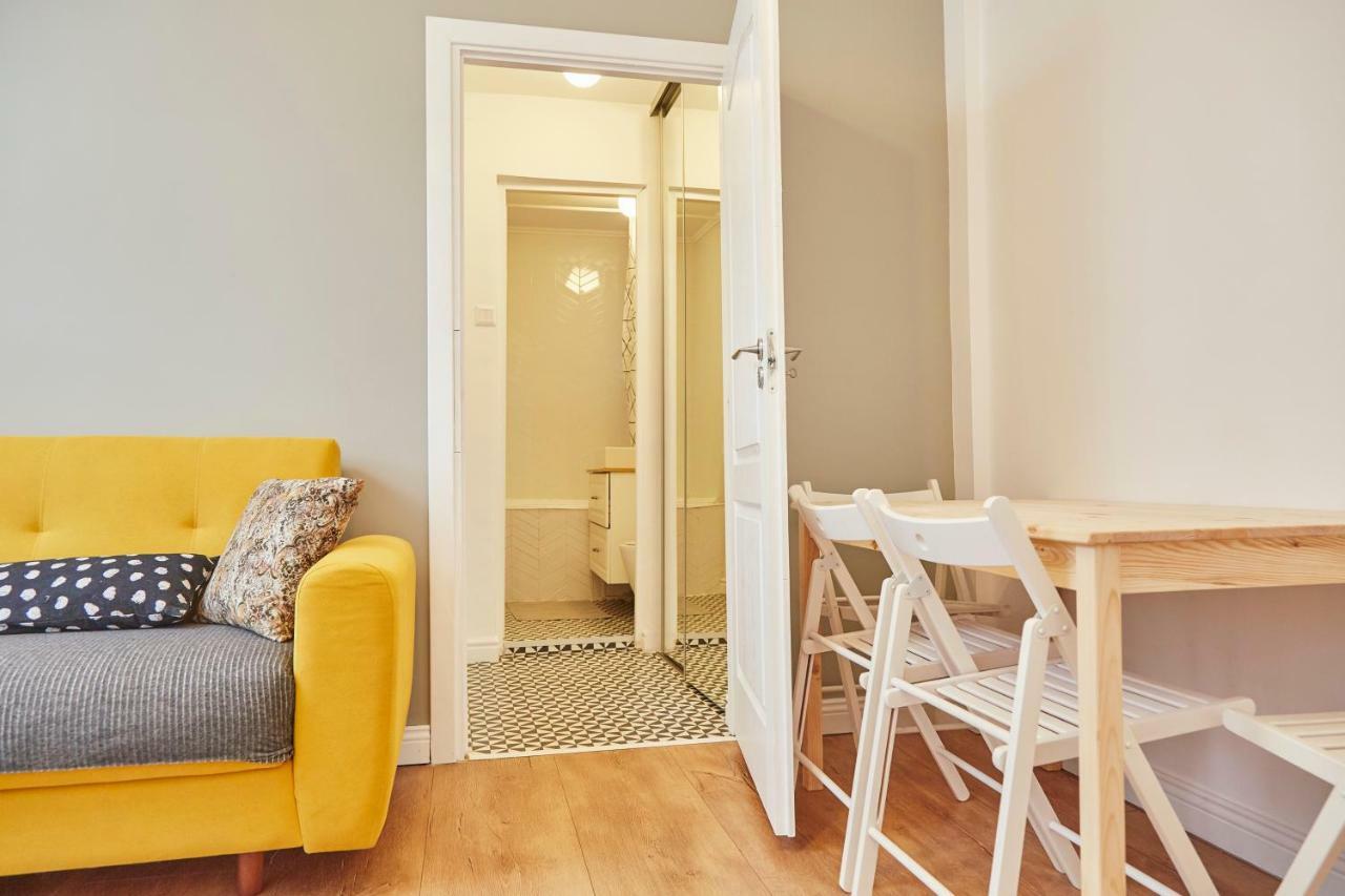 Lola'S Apartament Close To City Center 布加勒斯特 外观 照片